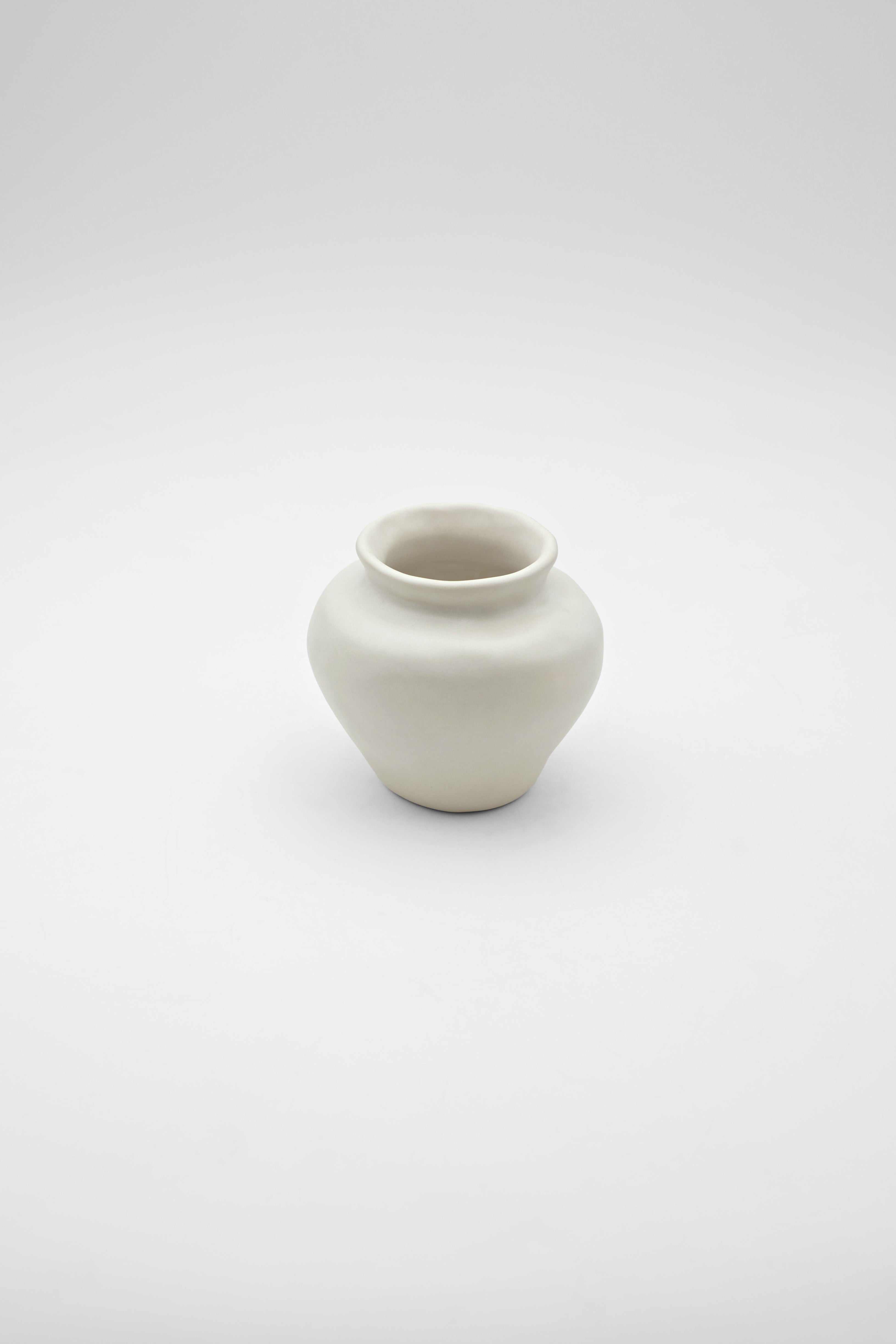 Akkad Small Vase AUAKE